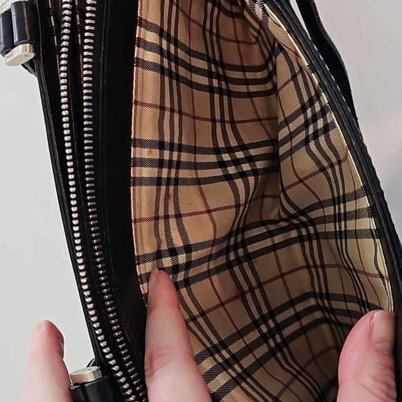 Burberry Leather Tote Bag Authentic – Classic Nova Check Side Panels & Interior - Picture 11 of 12